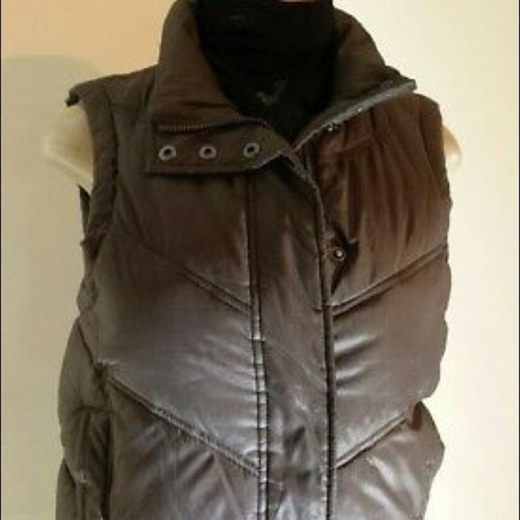 Gap Quilted Puffy V Quilted Vest-Size XS - Picture 2 of 6
